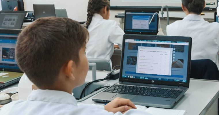 "Бірінші тоқсанда балалар қашықтан оқиды": Министрілік ақпаратқа түсініктеме жасады