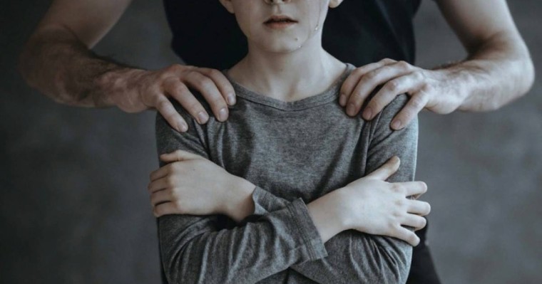 Педофилдердің аты-жөні мен суреті жарияланды