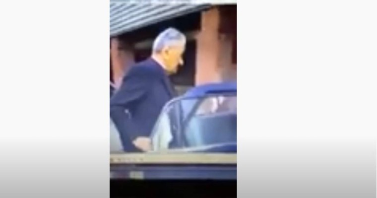 Момышұлының үйіне Жигулимен оққағарсыз келген Қонаев елді сүйсіндірді (видео)