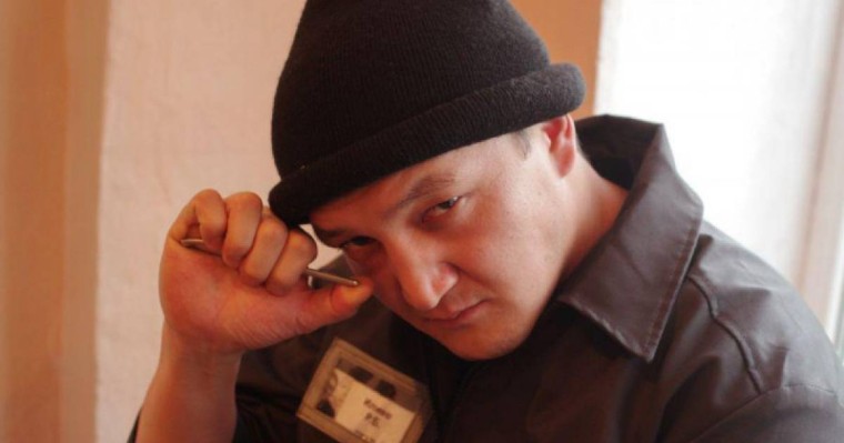 "Қарапайым Қайрат" актері коронавирус туралы видео түсірді