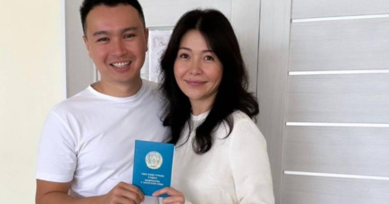 «Мен оған сендім...»: Әсел Сәдуақасова ажырасып кетті