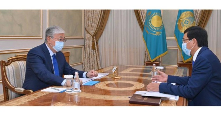 Жаңа оқу жылы қалай басталады: Аймағамбетов Тоқаевқа есеп берді