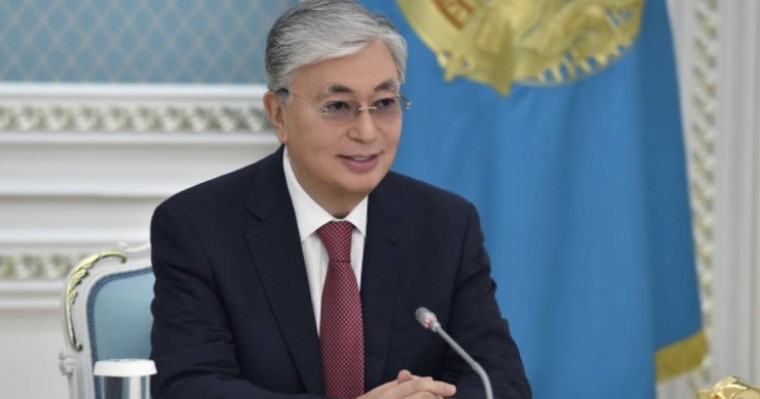 «Ешкім де, ештеңе де ұмытылмайды» – Президент Қасым-Жомарт Тоқаевтың «Известия» газетінде мақаласы жарияланды