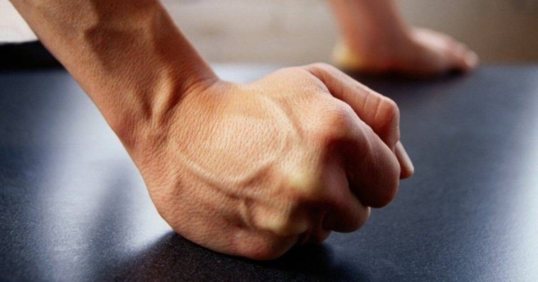 Жетісайда күйеуінен таяқ жеген келіншек қайтыс болды