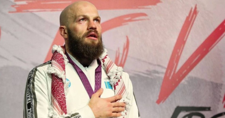 Левит жеңілісінен кейін қазақстандықтарға үндеу жасады