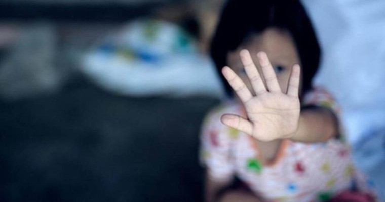 «Қансыраған. Киімдерін жуып тастаған»: Алматыда балабақшадағы үш жасар қыз қорланды