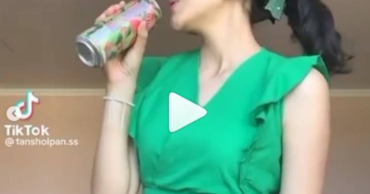 Ерке Есмаханның "егізі" табылды (видео)