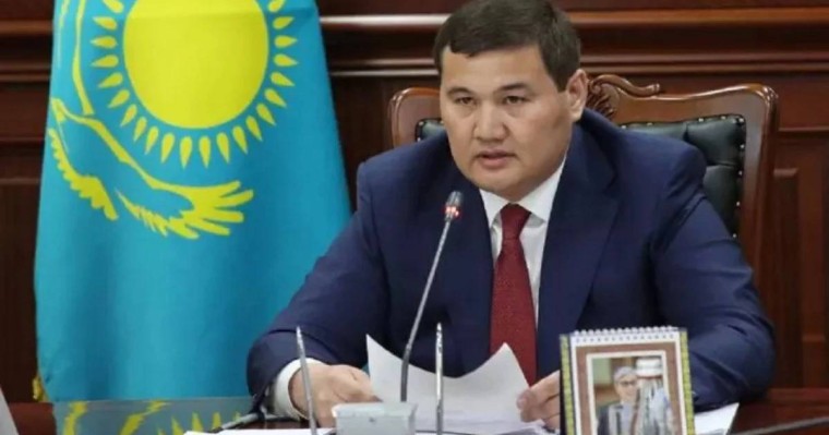 Қызылорда облысының әкімі мемлекеттік қызметтегі туыстары мен таныстары туралы пікір білдірді