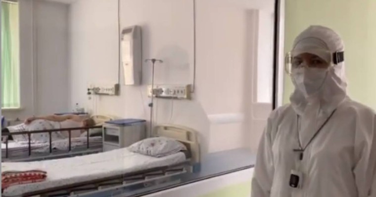 Реанимацияда орын жоқ: елордалық дәрігерлер ковид стационарларындағы жағдайды көрсетті