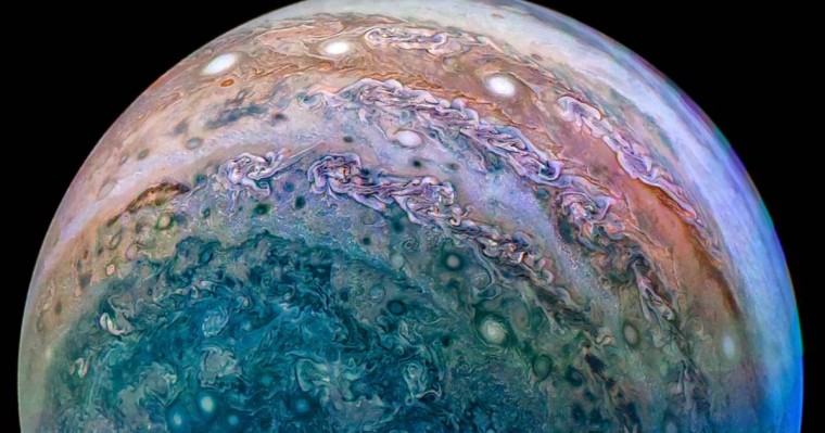 NASA мен Space X Юпитерге өмір сүру жағдайларын іздеу миссиясын іске қосады