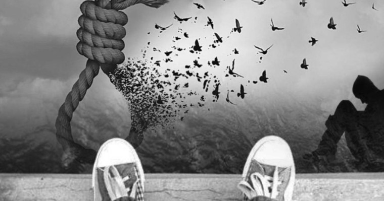 Алматыда жасөспірім қыз биіктіктен құлап, өзіне қол жұмсады