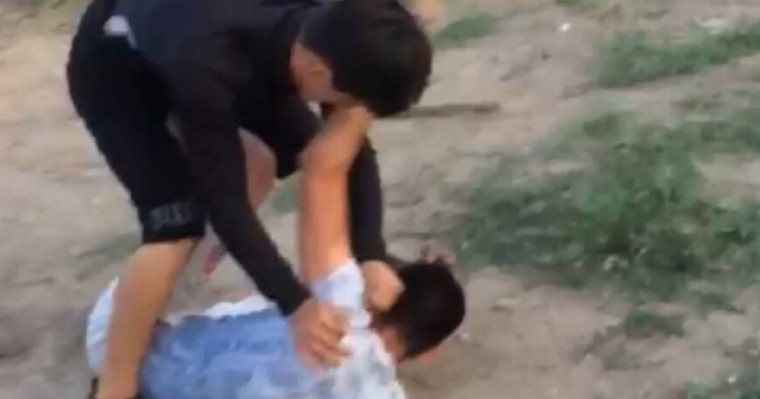 «Басына секіріп, итше тепкілеген» Қатігез төбелеске қатысқандар ұсталды