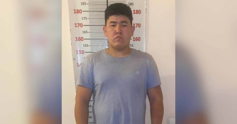 «Тараздық полицей» Алматыға кетіп бара жатқан адамдарды тонаған