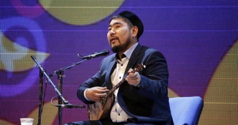 Балғынбек Имаштың өлеңі елді жылатты