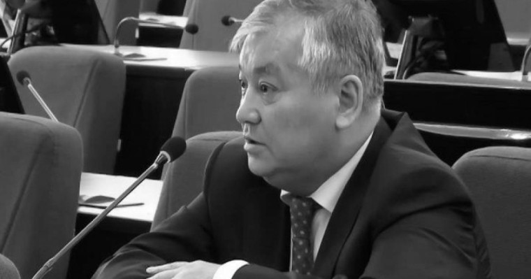 Экс-сенатор Сағындық Есімханов қайтыс болды