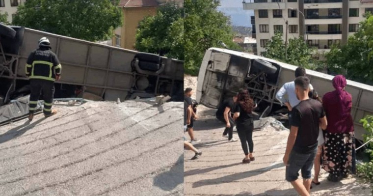 Түркияда туристер автобусы аударылып, 26 адам зардап шекті