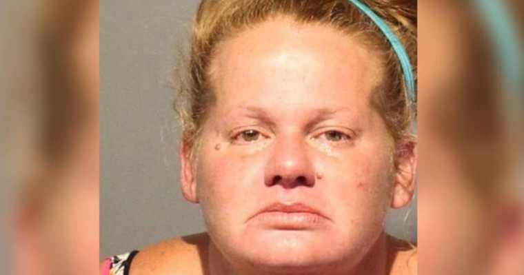 Әйел тіс дәрігерінің бөлмесіне кіріп, науқастың 13 тісін жұлып алды