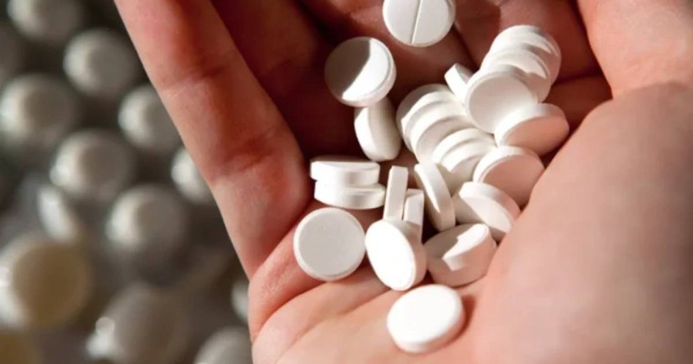 «8 түйір антибиотик берген»:  Астаналық оқушы мектепте дәріден уланып қалды