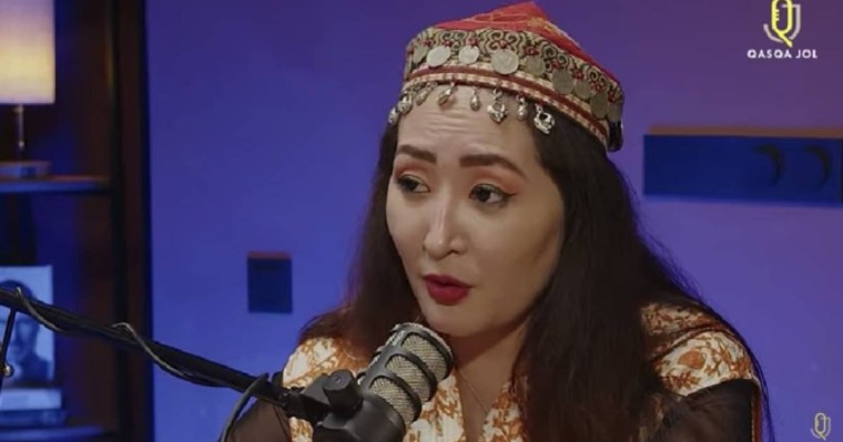 «Қазақ әйелдері өз заманда әйел теңдігімен, көп әйел алумен күрескен” - феминист Әйгерім Құсайынқызы