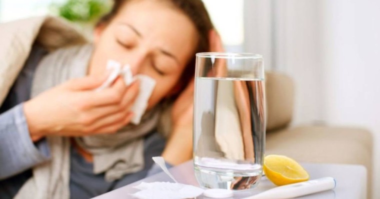 Коронавирусты тұмаудан қалай ажыратуға болады?