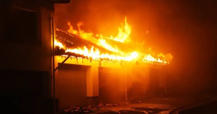 Атырау облысындағы өрт кезінде анасы мен баласы тірідей жанып кетті