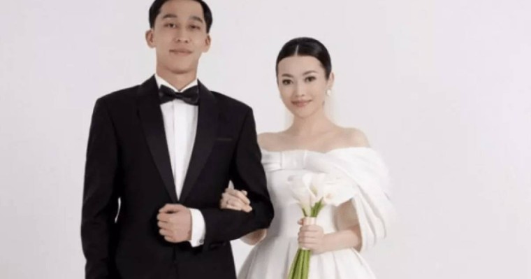 "Кәріс актерлеріне ұқсайды": Ерке Есмахан той көйлегімен түскен ерекше суретін жариялады (фото)