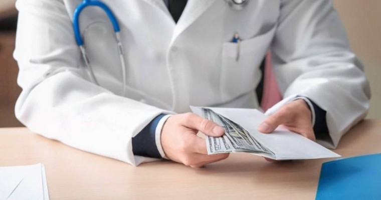 Тоқаев: Денсаулық сақтау саласы бойынша тергеу жүргіземіз