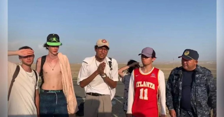 Маңғыстауда экспедицияға шыққан 9 адам айдалада адасып кеткен