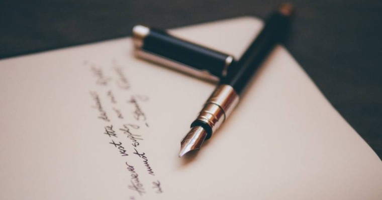 Танымал жазушының немересі әйелінің қолынан мерт болды