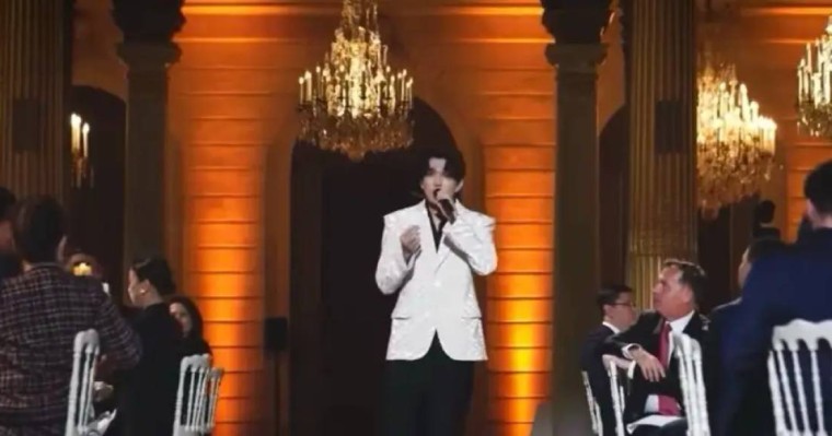 Димаш Құдайбергеннің әні Елисей сарайында әуеледі