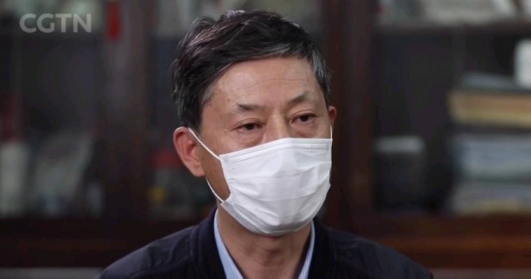 Ухань зертханасының басшысы вирустың таралуы туралы пікір білдірді