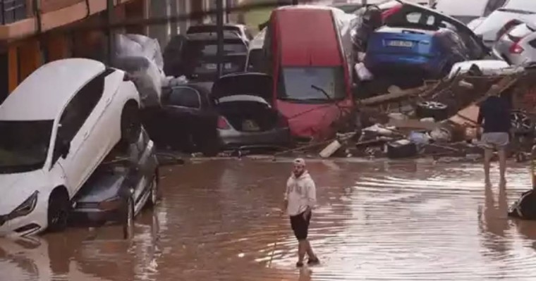 Испаниядағы су тасқынынан қаза тапқандар саны 211-ге жетті