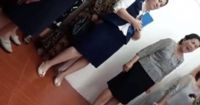 Мұрынбоқ болып келген – Шиелідегі мектеп директоры мұғалімдерге тіл тигізді