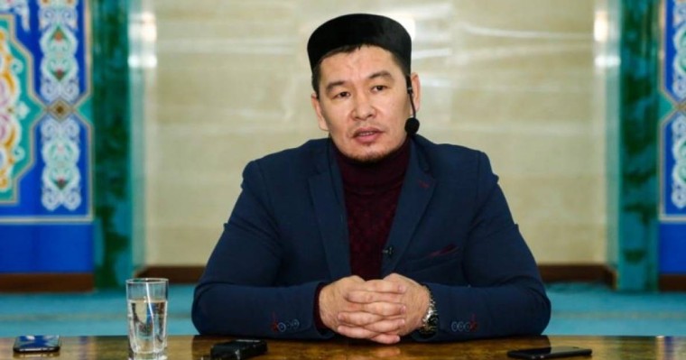 "Қыздарымыз 20-жасқа дейін тұрмысқа шығу керек" - Қабылбек Әліпбайұлы