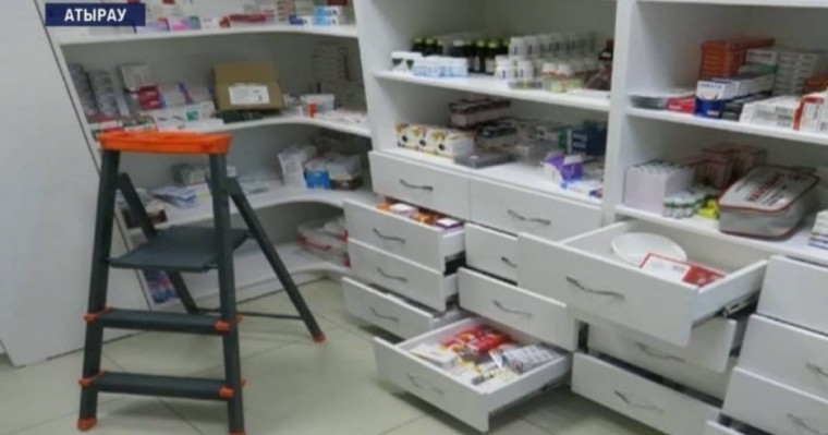 Атырауда тұрғындар дәріханаларға ұрлыққа түсе бастады