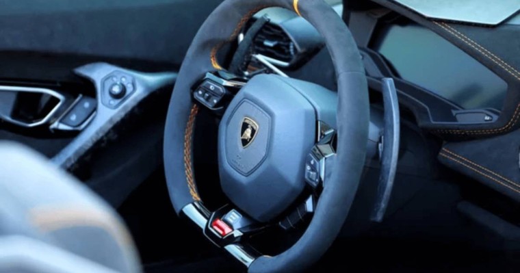 «Танымал блогердің көлігін сұрап алған»: Алматы облысында қауіпті трюк жасаған жігіт мерт болды