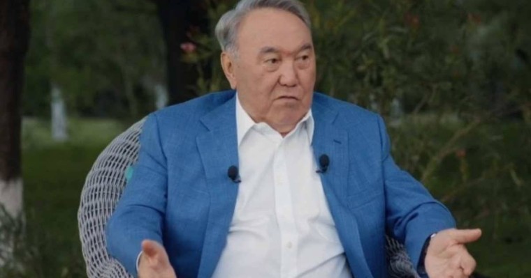 "Олар айта береді": Назарбаев Ресей саясаткерлерінің Қазақ жері туралы мәлімдемелеріне жауап берді