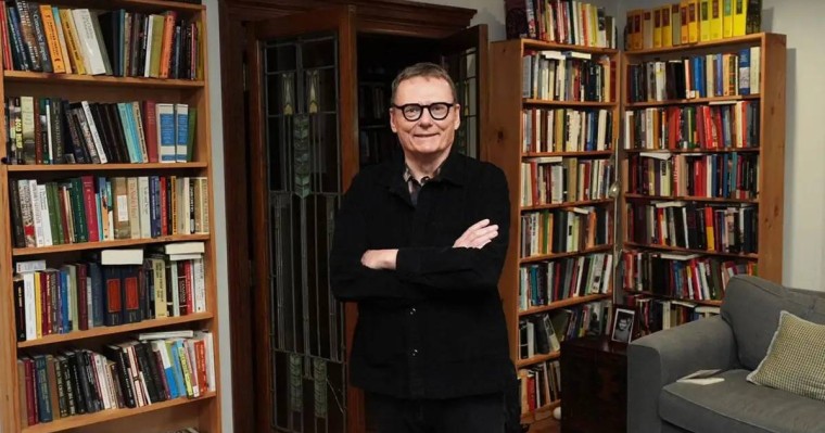 Бір елдер неге бай, басқалары неге кедей: Джеймс Робинсон эксклюзивті сұхбат берді