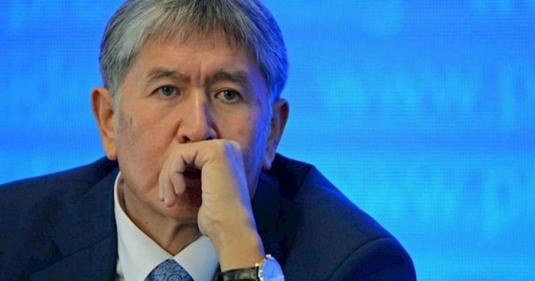 Алмазбек Атамбаев пневмонияға шалдығып, абақтыдан ауруханаға ауыстырылды