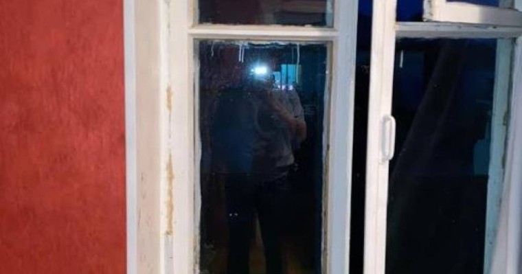 Қаскелеңдегі сұмдық: Қызды бұрынғы жігіті терезе арқылы ұрлап, зорлық көрсеткен