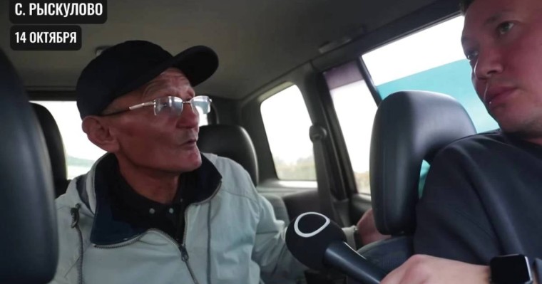 Талғарда "Хутор" бандасы туралы айтқан тұрғынды полицейлер ұстап әкетті (видео)