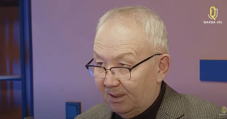 «Шетелдік ақпарат көздерінде де жазылып, талқыланып жатыр»: тарихшы Жамбыл Артықбаев Талғардағы трагедия жайлы (ВИДЕО)