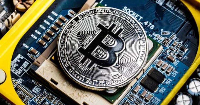 Қазақстанда цифрлы майнингке салық енгізіледі: Президент заңға қол қойды