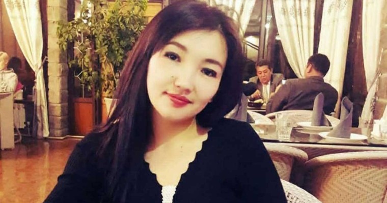 "Өлтіріп, жұмысқа кетті": Алматы облысында апалы-сіңлі медбикелер қатыгездікпен кісі өлтіргені үшін сотталды