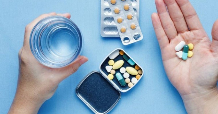 Коронавирус жұқтырғанда қандай дәрілерді ішу керек?