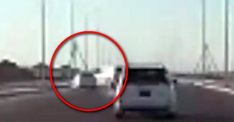 Ақтауда демалыс орталығындағы жол апаты болған сәт видеоға түсті