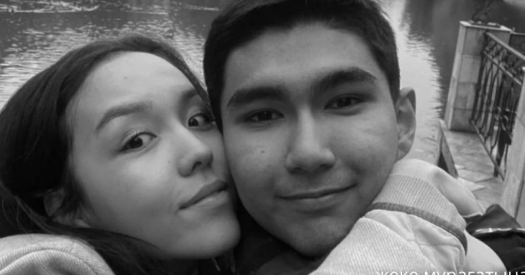 Марқұм Арман Дүйсеновтің ұлына сүйіктісі қайғылы жазба қалдырды