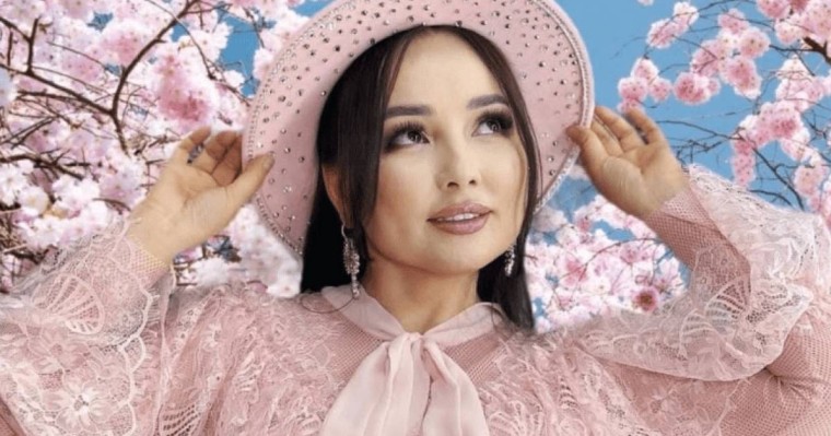 "Бет-ауызым қисайып кетті": Жазира Байырбекова әлдекімнің өзіне қиянат жасағанын жасырмай айтты