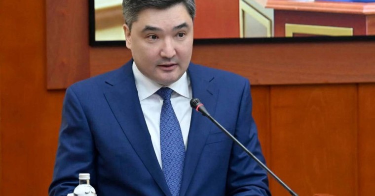 Премьер-министр Саран қаласының жылу беру маусымына дайын екенін хабарлаған шенеуніктерді жазалайтынын айтты