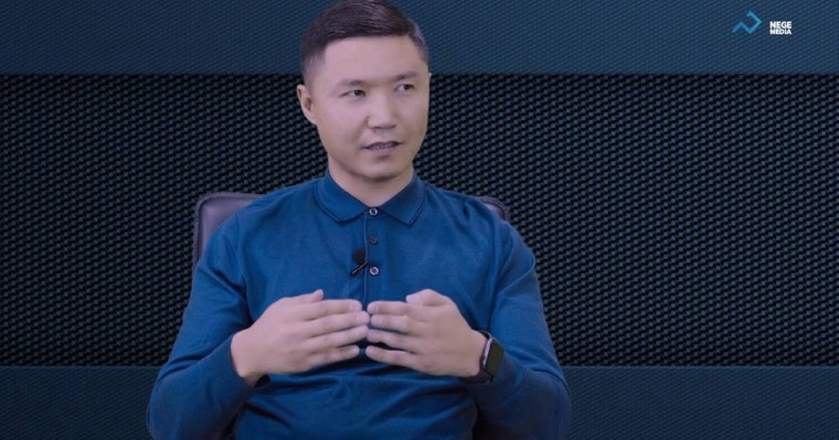 «Әділ-қазыларға айтпағыныма ренжіме»: Бағлан Әбдіраймов қызынан кешірім сұрады